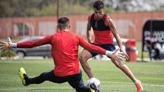 Independiente tendrá varios cambios el domingo para recibir a Defensa y Justicia.