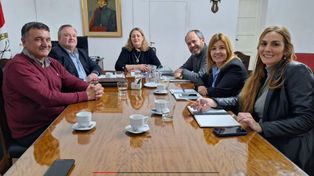 En el Ministerio de Salud, el senador Felipe Michlig y el diputado Marcelo González reunidos con la ministra de Salud Silvia Ciancio y el Sec. Gral. Ramiro Dall’Aglio