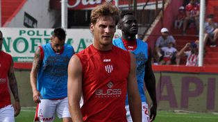 Nueva Chicago quiere llevarse a Manuel De Iriondo