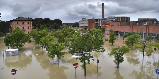 El presidente de la región de Emilia Romaña anunció que han tenido que ser&nbsp;evacuados 13.000 habitantes