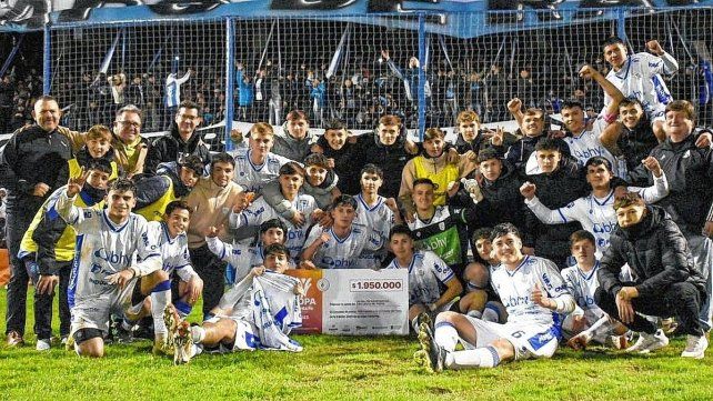 Atlético de Rafaela ganó el clásico y enfrentará al Tatengue. Atlético de Rafaela ganó el clásico y enfrentará al Tatengue.