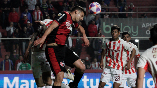 Juanchón García le dio la victoria a la lepra en cancha de Unión.