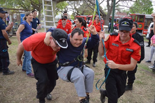 Día de las Enfermedades Raras: Bomberos organizan una jornada de integración y discapacidad