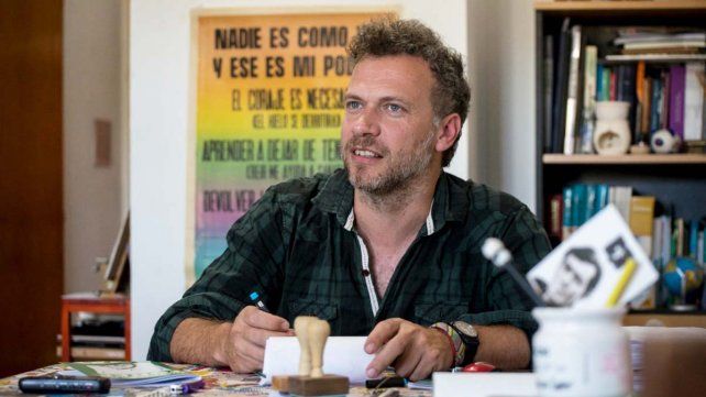 Un cuento litoraleño que promete llevar a los niños a recorrer el espacio acompañados de imaginación