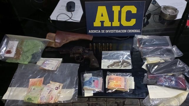 Operativo antidroga: allanan viviendas cerca del Mercado de Fisherton y hay seis detenidos