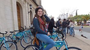 La UNL entregó becas de bicicletas a treinta estudiantes sin recursos