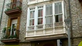 Un hombre mató a su beba de 17 meses tras arrojarla por la ventana