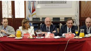 No hay despidos masivos en la provincia