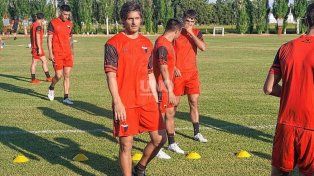 Sebastián Prediger mostró su jerarquía al volver a ponerse la camiseta de Colón.