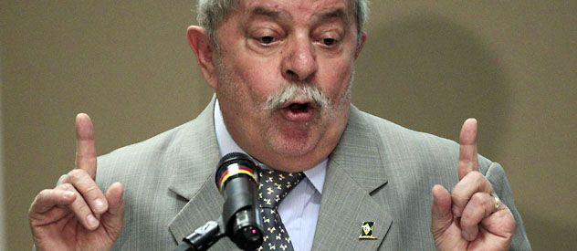 Lula se desligó a través de políticos de su círculo íntimo del publicista Marcos Valerio