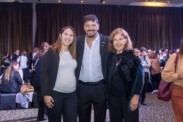 Magalí Morales, Hugo Pallas, Rosa Larrea