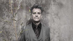 Coleman se presenta en la sala Lavardén con un show electroacústico, con canciones “intervenidas”.