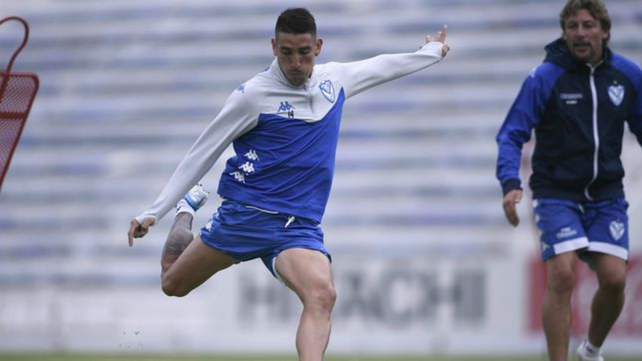Ricardo Centurión jugó con Gabriel Heinze en Vélez. Pueden volver a juntarse en Newells.
