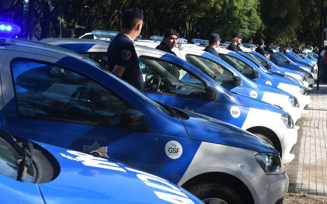 El ministro de Seguridad Maximiliano Pullaro relativizó la posibilidad que se apele a la rinoscopía para saber si los policías consumen cocaína.