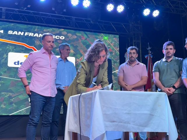 Ruta de Venado Tuerto a San Francisco: “Este va a ser la primera ruta asfaltada con contribución de mejoras en la provincia