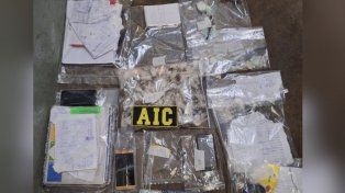Los elementos secuestrados en el pabellón de Piñero donde estaba alojado Lencina