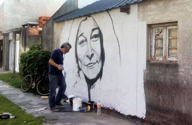 El mural realizado por el artista Eduardo Vilou y la Asociación Parque Federal.