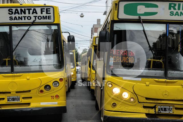 Seguridad: colectiveros piden cámaras y cabinas en los coches