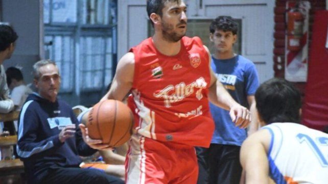 El Rojo es uno de los animadores del Torneo de la APB.