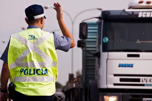 Restringen la circulación de camiones en rutas nacionales de todo el país