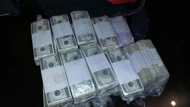 Fajos. Muchos de los billetes en poder de López estaban termosellados.