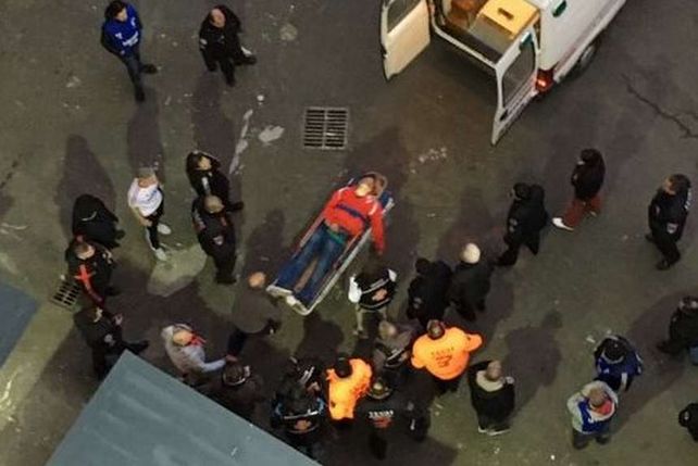 Un hincha de River en grave estado al caer al vacío