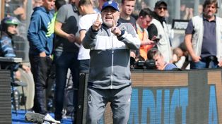 Maradona busca su primera victoria ante Talleres
