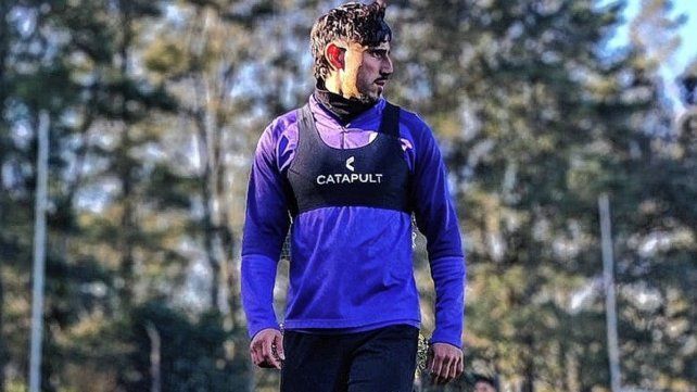 El presidente de Defensor Sporting afirmó que por ahora no hay acuerdo con Unión por el pase del defensor Matías Rocha.