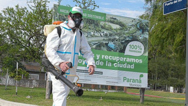 La Municipalidad de Paraná intensifica operativos de fumigación.