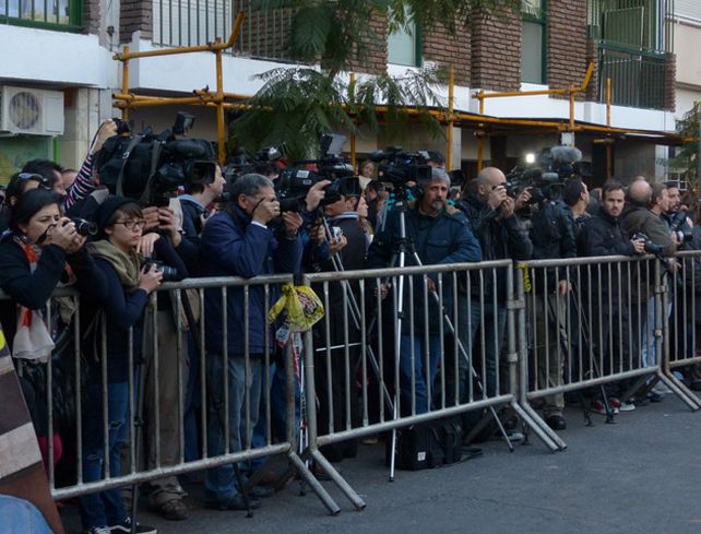 Todas las imágenes del emotivo acto que convocó a una multitud en Salta y Oroño