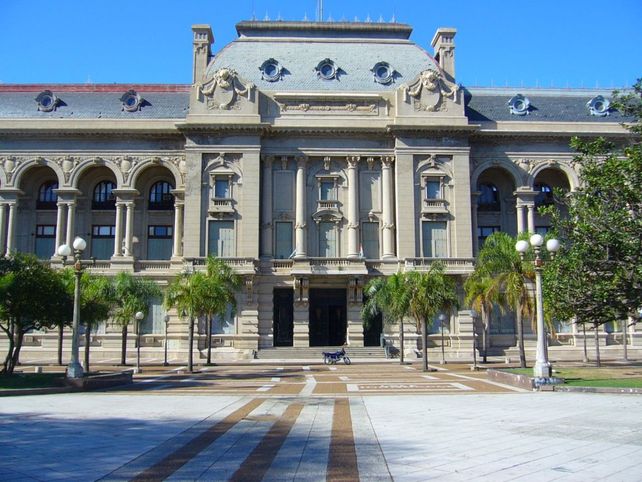 La Casa Gris