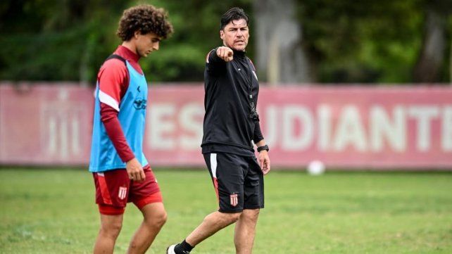 Estudiantes ajusta piezas y apunta todo a Unión en UNO