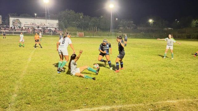 Atlético VF logró su primera victoria en el femenino de la Liga Paranaense.&nbsp;