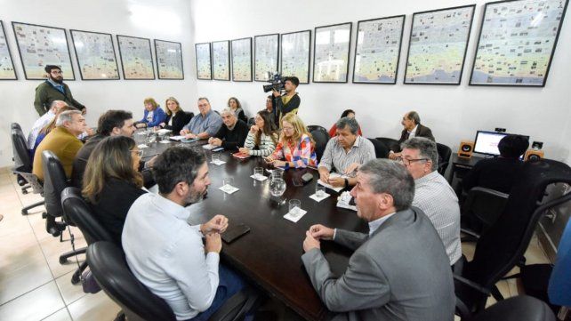 No habrá oferta a los docentes hasta conocer la inflación de octubre