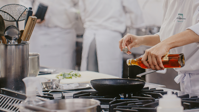 Elegí Gato Dumas: formación real en gastronomía