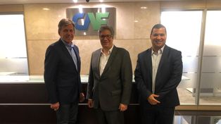 Jatón se reunió con autoridades del Banco de Desarrollo