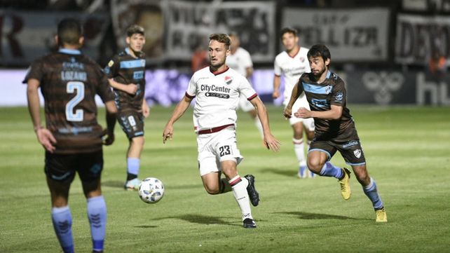 Martino trata de escapar a la marca de Rius