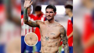 De Paul y el tatuaje que le dedicó a Tini.