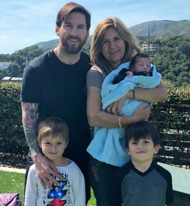 Messi celebró las Pascuas y compartió una foto en familia