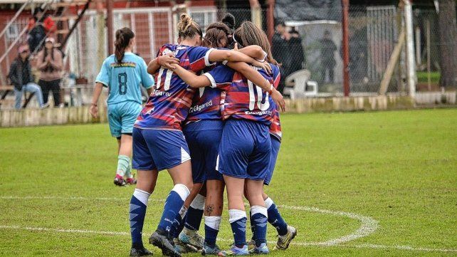 Las chicas de Unión, sin despeinarse ante Aldosivi en La Tatenguita Las chicas de Unión, sin despeinarse ante Aldosivi en La Tatenguita