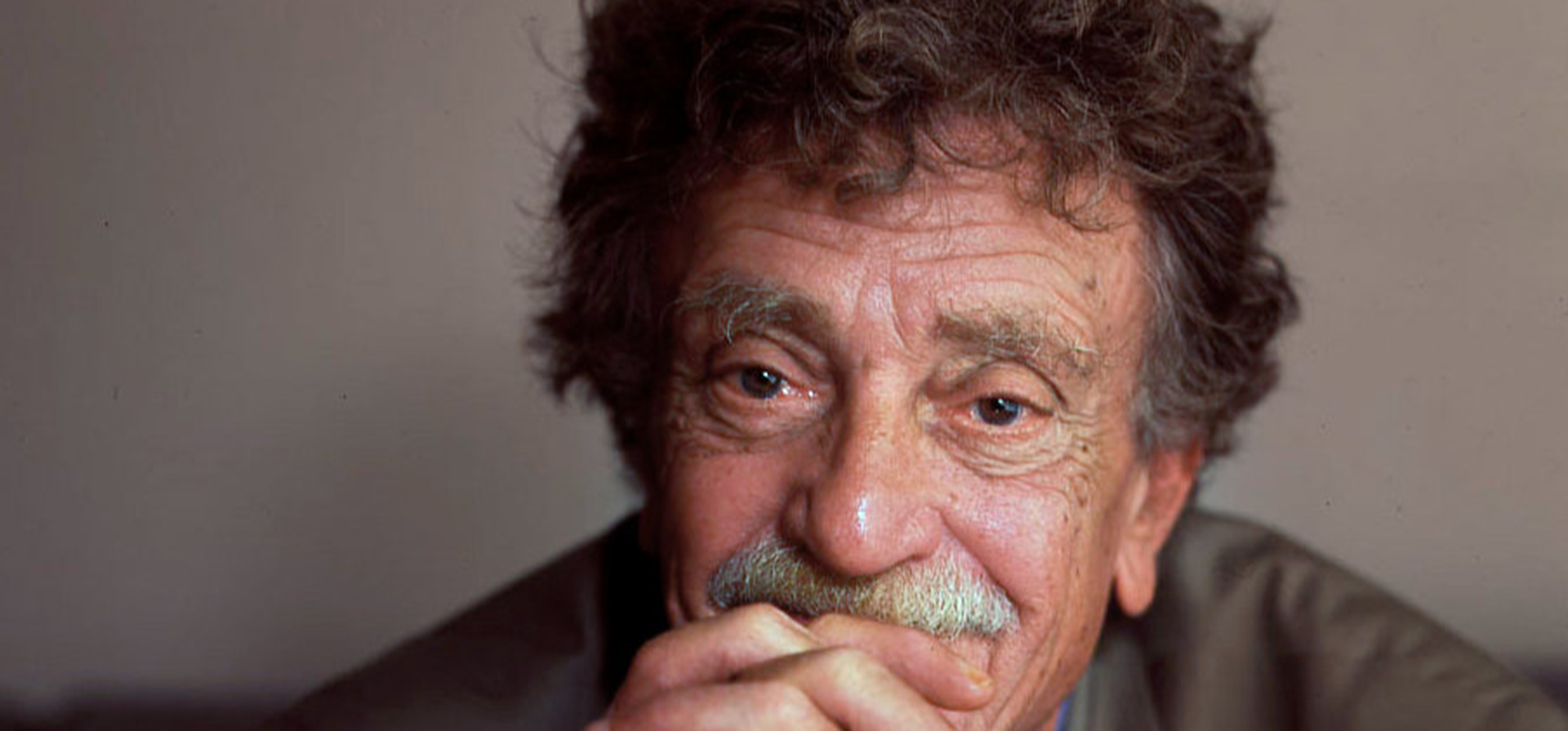 La versatilidad de una obra magistral: Matadero cinco, de Kurt Vonnegut, transformada en novela gráfica