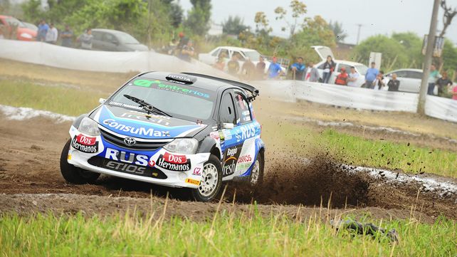 La piloto concordiense Nadia Cutro es puntera en el torneo de la Clase Junior con su Toyota Etios.&nbsp;
