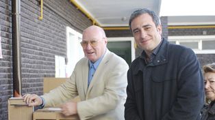 Carignano votó en Roldán acompañado por Cachi Martínez
