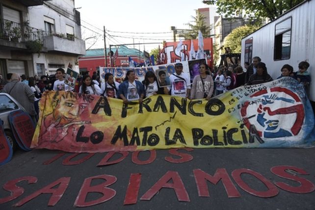 reclamo. La familia y la Multisectorial contra la Violencia Institucional piden justicia por el crimen de Franco Casco.