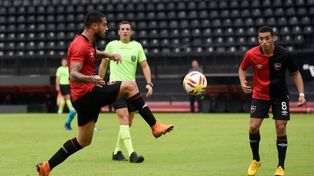 Volvió. El Polaco cumplió la sanción del club. Fue titular en el 1 a 1 de la reserva ante Racing.