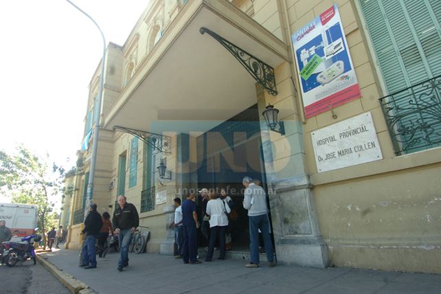 Profesionales contratados del Cullen reclaman los pagos de contratos