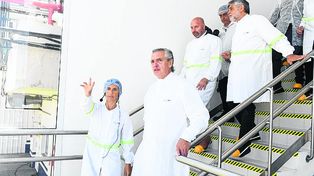 El presidente visitó la planta de productiva en Longchamps.