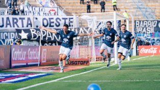 Independiente Rivadavia ganó en San Luis.