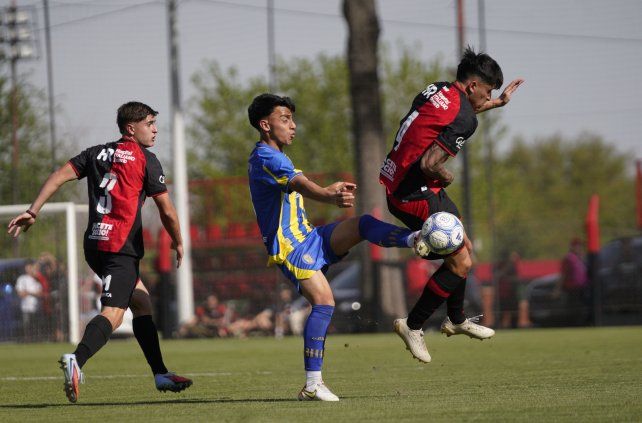Las reservas de Central y Newells jugarán el clásico por la semifinal de la Copa Santa Fe.