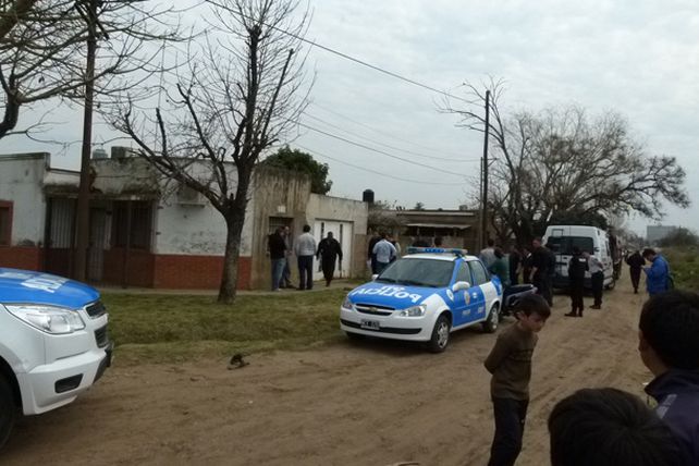 Investigan la muerte de un hombre y su hijo en la ciudad de Santo Tomé